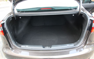 Rent Kia Cerato standard excess of $3500.00 may be reduced down to $500.00 for aged 25+ or down to $700.00 for aged 21-24 by paying $30.00 per day. 